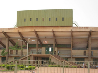 02 Stade Du 4 Aout